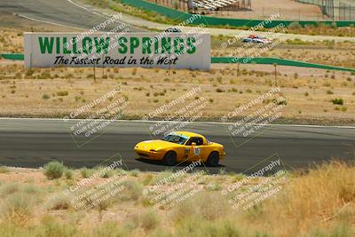 media/May-31-2025-CalClub SCCA (Sat) [[2c1a04e1ee]]/Qualifying/Group 5/Turn 4/